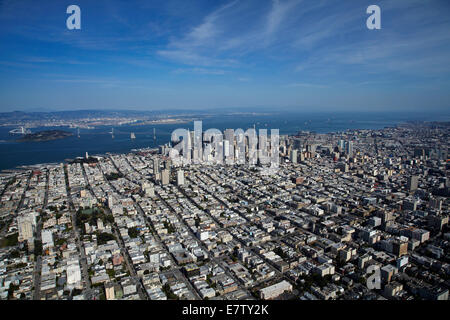 Cow Hollow, Russian Hill und Nob Hill Viertel und die Innenstadt von San Francisco, Kalifornien, USA - Antenne Stockfoto