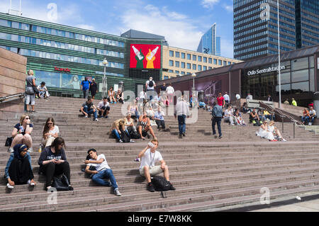 Jernbanetorget, Central Station Square, Oslo, Norwegen Stockfoto