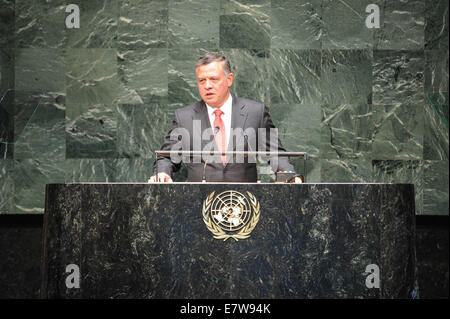 New York, UN-Hauptquartier in New York. 24. Sep, 2014. Jordanische König Abdullah II Ibn Al Hussein spricht während der Generaldebatte der 69. Sitzung der UN-Generalversammlung im UN-Hauptquartier in New York, am 24. September 2014. Die einwöchige Generaldebatte startete hier am Mittwoch. Bildnachweis: Niu Xiaolei/Xinhua/Alamy Live-Nachrichten Stockfoto