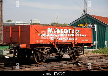 V Vincent & Co. Eisenbahn Kohle LKW ein Bristol Harbour Railway Waggon, Bristol, Großbritannien Stockfoto