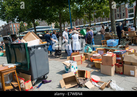 Erfolgte durch Behälter auf einem Markt in Rouen, Frankreich Europa Stockfoto