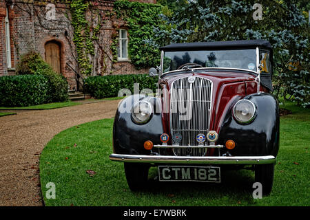 Serie E Morris acht 2-türiges Cabriolet Tourer 1939 im Besitz von Chris & Marion Andrew Stockfoto