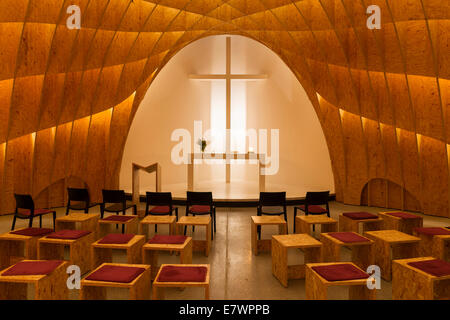 Interieur, Siegerland-Autobahn-Kirche an der Autobahn A45, von den Architekten Schneider und Schumacher, Wilnsdorf Stockfoto