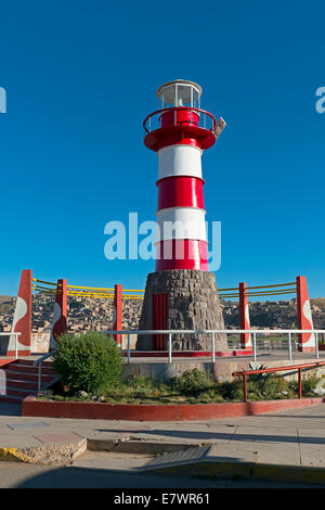 Puno Leuchtturm am Hafen am Titicaca-See, Puno, Peru Stockfoto