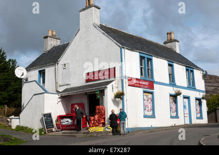 Dorfladen in Tarbert auf der Isle of Harris in den äußeren Hebriden. Stockfoto