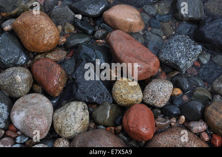 Schuss von Steinen am Strand hautnah Stockfoto