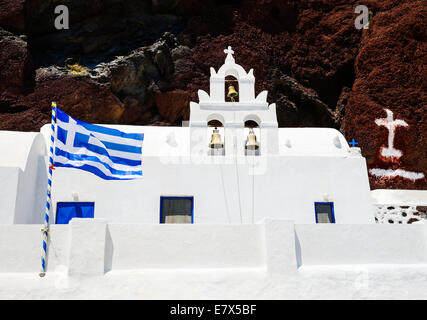 Agios Nikolaos-Kirche, in der Nähe von Akrotiri auf dem Weg zum Red Beach, Santorini (Thira), Griechenland Stockfoto