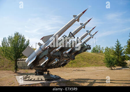 Flak Luft-Verteidigung-Raketen auf position Stockfoto