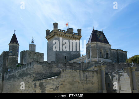 Die Dukes Palace genannt le Duche d'Uzes, Gard, Languedoc-Roussillon, Frankreich, Europa Stockfoto