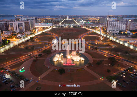 Die monumentale Achse, die Esplanade der Ministerien, Blick vom Fernsehturm Brasilia Stockfoto