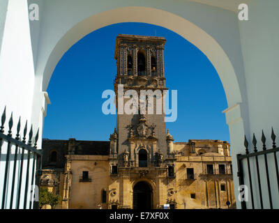 Die Basilika-Parroquia de Santa Maria in die Plaza del Cabildo Stockfoto