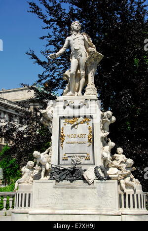 Statue von Mozart in Wien, Österreich Stockfoto