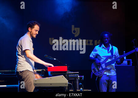 Perugia, Italien 19. Juli 2014: Künstler statt eines Verfahrensbeteiligten auf öffentlichen Platz beim Umbria Jazz Festival Stockfoto