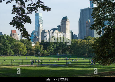 Einen warmen, sonnigen Tag im Central Park Stockfoto