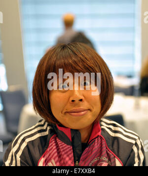 Berlin, Deutschland. 25. Sep, 2014. Langstreckenläufer Kayoko Fukushi Japan beteiligt sich an einer Pressekonferenz anlässlich der 41. Auflage des Berlin-Marathon in Berlin, Deutschland, 25. September 2014. Bildnachweis: Dpa picture Alliance/Alamy Live News Stockfoto