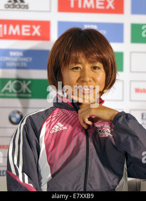 Berlin, Deutschland. 25. Sep, 2014. Langstreckenläufer Kayoko Fukushi Japan beteiligt sich an einer Pressekonferenz anlässlich der 41. Auflage des Berlin-Marathon in Berlin, Deutschland, 25. September 2014. Bildnachweis: Dpa picture Alliance/Alamy Live News Stockfoto