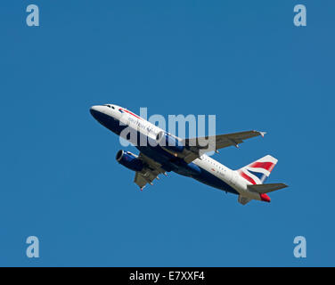 British Airways Airbus A319-131 G-EUPT Short Haul Regionalverkehrsflugzeug Stockfoto