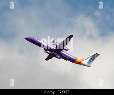 Flybe - britischen europäischen Bombardier Q400 der DHC-8-402 G-JECE Stockfoto