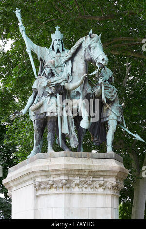 Karl der große Statue in Paris in der Nähe von Notre Dame Stockfoto