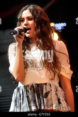 Eliza Doolittle auf der Olympia-Rallye Westfirld shopping centre London england Stockfoto