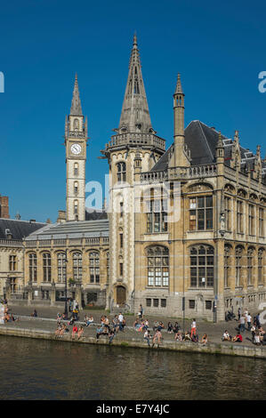 Einem schönen späten Sommertag am Graslei, die mittelalterliche Altstadt von Gent in Belgien Stockfoto