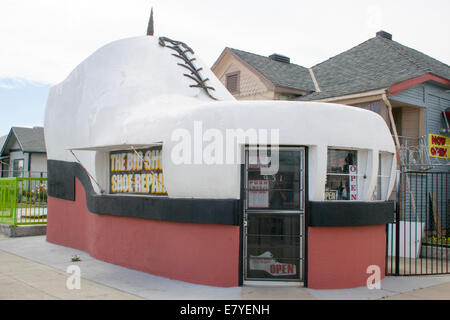 Der Big Shoe Repair-Haus in Bakersfield, Kalifornien Stockfoto