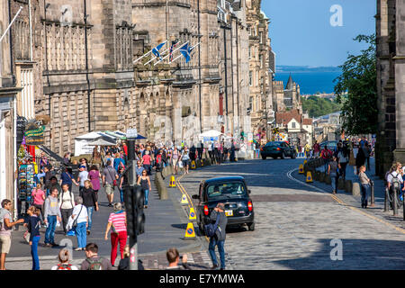 Edinburgh, Scotland, UK - September 2012; Streetview die Stadt Edinburgh, die Hauptstadt von Schottland seit dem 15. Jahrhundert. Stockfoto