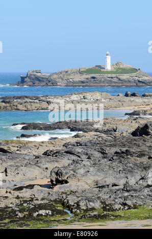 Leuchtturm von Godrevy Point in der Nähe von Gwithian in Cornwall England Stockfoto