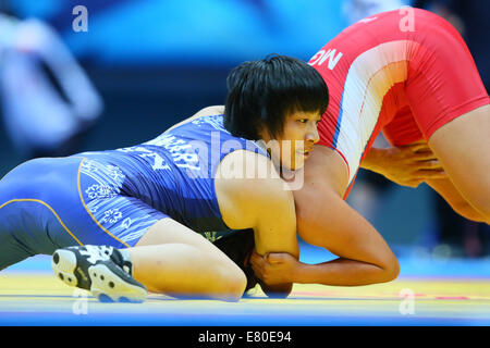 Incheon, Südkorea. 27. Sep, 2014. Rio Watari (JPN) Ringen: 63kg-Freistil der Frauen am Dowon Gymnasium während der 2014 Incheon asiatische Spiele in Incheon, Südkorea. © YUTAKA/AFLO SPORT/Alamy Live-Nachrichten Stockfoto