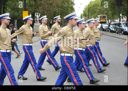 Tempel, London, UK. 27. September 2014. Londons Ulster Tag zum Gedenken an den großen Krieg 1914-1918, mit einer Parade durch London legen Kränze am Ehrenmal Credit: Matthew Chattle/Alamy Live News Stockfoto