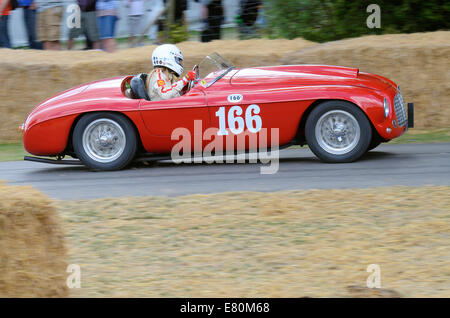 Ferrari 166 MM Barchetta Rennwagen. Der Ferrari 166 war eine Weiterentwicklung des 125 S-Sportwagens von Ferrari, der für Ferrari zum Sieger wurde. Goodwood 2014 Stockfoto