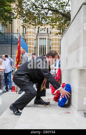 London, UK. 27. September 2014.  Herr Carson Memorial Parade marschieren durch zentrale London 2014 Credit: Guy Corbishley/Alamy Live News Stockfoto