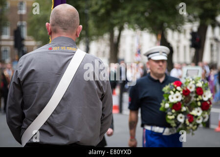 London, UK. 27. September 2014.  Herr Carson Memorial Parade marschieren durch zentrale London 2014 Credit: Guy Corbishley/Alamy Live News Stockfoto