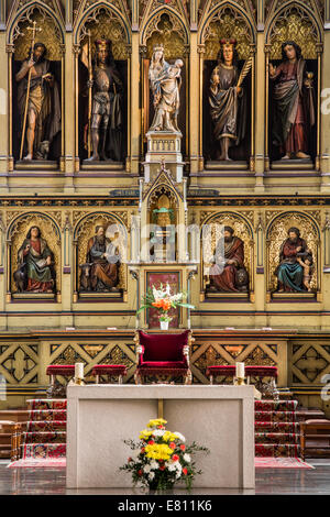 Kathedrale St. Bartholomäus und Pilsen Madonna Statue, Pilsen, Tschechische Republik, Europa Stockfoto