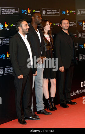 Eric Toledano, Omar Sy, Charlotte Gainsbourg Und Olivier Nakache Bei der Ankunft Zur Schlussfeier Vom 62. Internationalen Filmfestival San Sebastian/Festival Internacional de Cine de Donostia-San Sebastián, 27.09.2014/picture Allianz Stockfoto