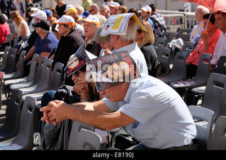 Der Vatikan. 28. Sep, 2014. Papst Francis erfüllen die Großväter der Welt - St Peter Platz, 28. September 2014 Credit: wirklich Easy Star/Alamy Live News Stockfoto