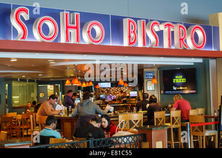 New York, New York, John F. Kennedy International Airport, JFK, Terminal, Gate, SoHo Bistro, Restaurant Restaurants Essen Essen Essen Café Cafés, Front, Eingang, neo Stockfoto