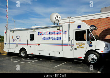 Mobile Kommandostelle für Homeland Security in der kleinen Stadt USA. Stockfoto