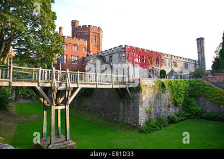 Ruthin Castle (Hotel & Spa), Ruthin (Rhuthun), Denbighshire (Sir Ddinbych), Wales (Cymru), Großbritannien Stockfoto