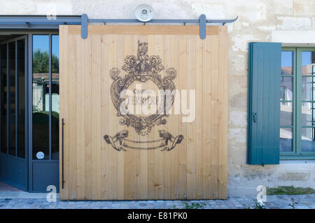 Schild am Eingang zum Schloss Ferriere in Bordeaux und Umgebung: Margaux Stockfoto