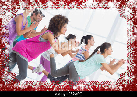 Fitness-Klasse und Kursleiter Pilates Übung Stockfoto