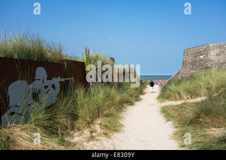 Die deutschen Bunker gemütliche Pillbox am Juno Beach, Courseulles-Sur-Mer, Basse-Normandie, Frankreich Stockfoto