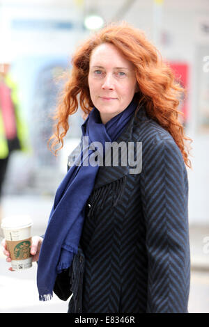 Rebekah Brooks und Charlie Brooks Ankunft im Old Bailey Featuring: Rebekah Brooks, Charlie Brooks wo: London, Vereinigtes Königreich bei: 26. März 2014 Stockfoto