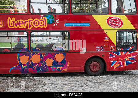 Liverpool City Sightseeing Tour Bus, Pier Head, Liverpool, Merseyside, UK Stockfoto