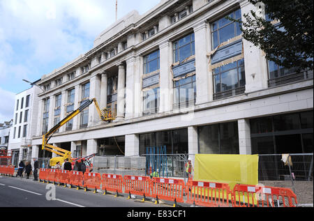 Die Co-op-Altbau in London Road Brighton wird umgebaut und verwandelte sich in Studentenwohnheim Stockfoto