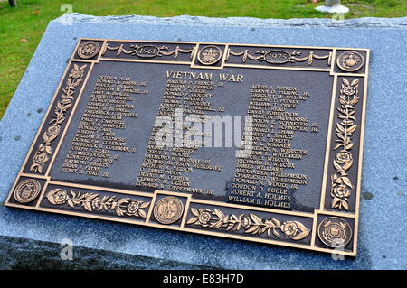 Stockbridge, Massachusetts: Vietnam-Krieg-Denkmal an die Kinder Glockenspiel Turm * Stockfoto