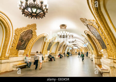 Main Hall Kievskaya Metro-Station, Moskau, Russland Stockfoto