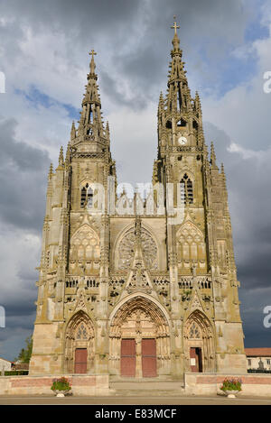 St Etienne Kathedrale in Epine, Frankreich Stockfoto