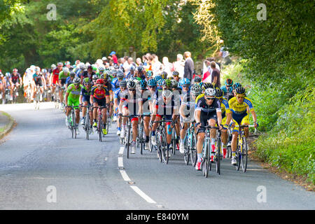 Tour durch Großbritannien 2014 Radfahren Rennen Bühne durch Cheltenham Stockfoto