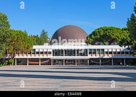 Planetarium Calouste Gulbenkian in Belém, Lissabon, Portugal. Stockfoto